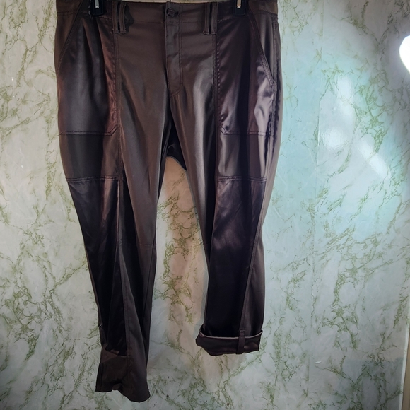White House Black Market Straight Crop Pants - Picture 6 of 16
